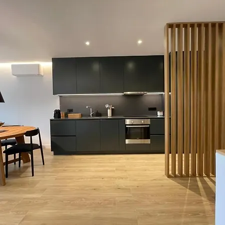 Victory Village 10c Apartamento *