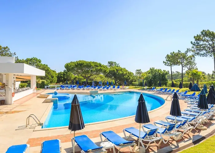 アパート Victory Village 10c *